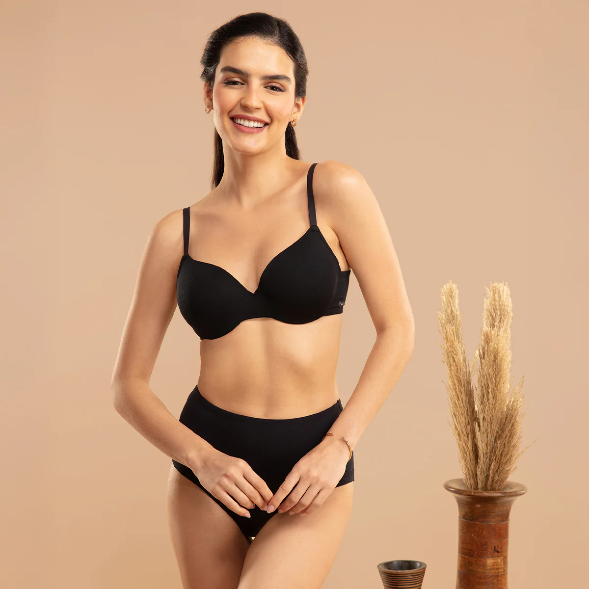 Nykd by Nykaa Super Soft Luxe Modal Padded Cushioned Wire T-Shirt Bra NYB218 Black - Image 6